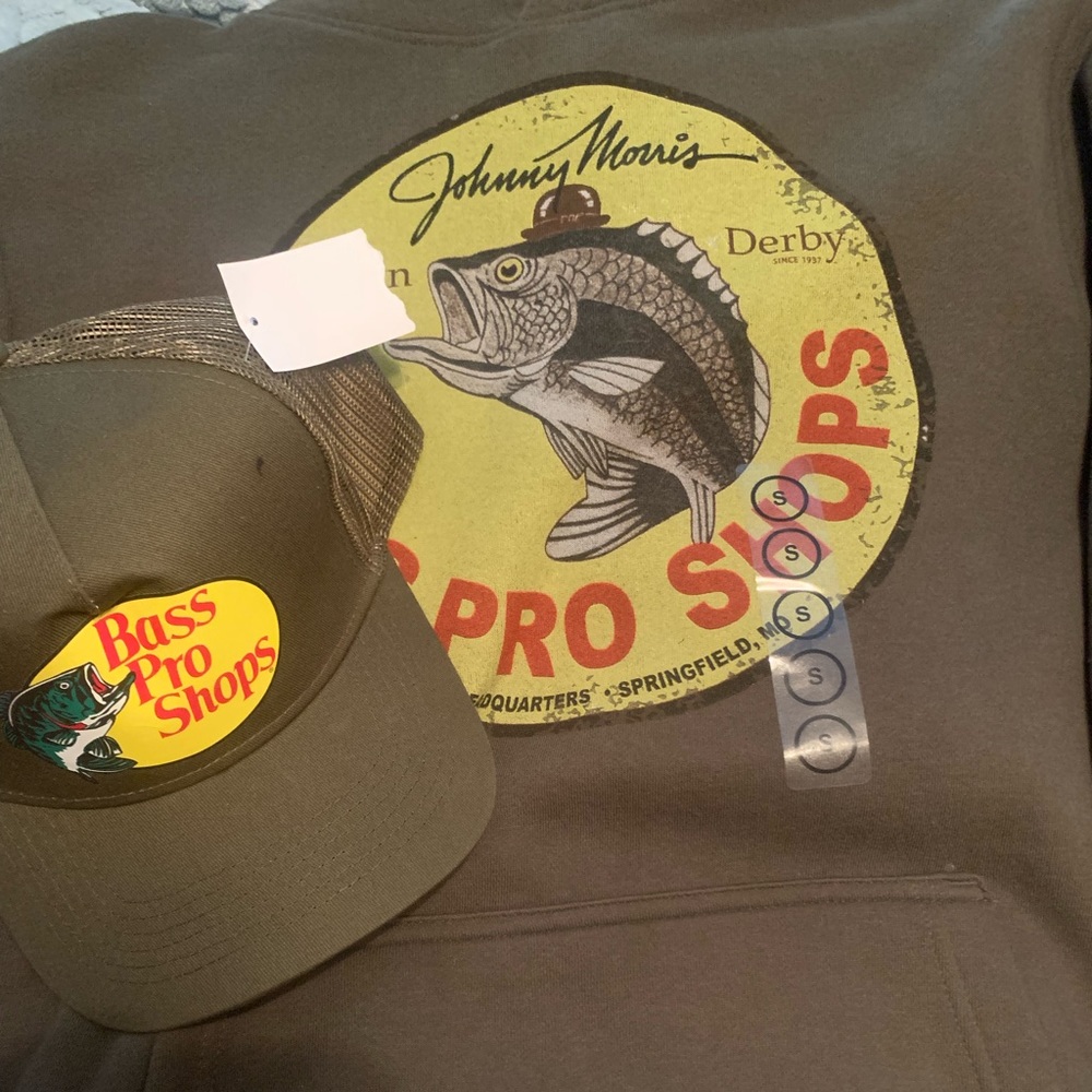 Brand new shop bass pro hoodie and hat to match